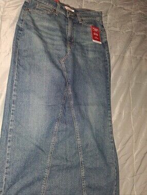Levi Strauss Signature Maxi Skirt w Slit Size 6 W28